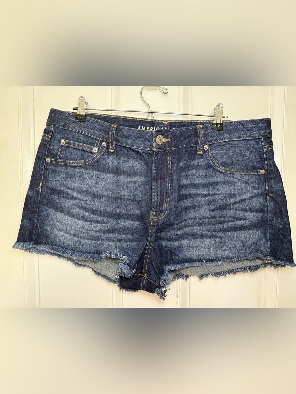 American Eagle 100% Cotton Raw Hem Denim Shorts - Size 16